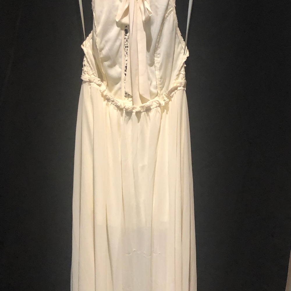 Ladies ivory dress size large